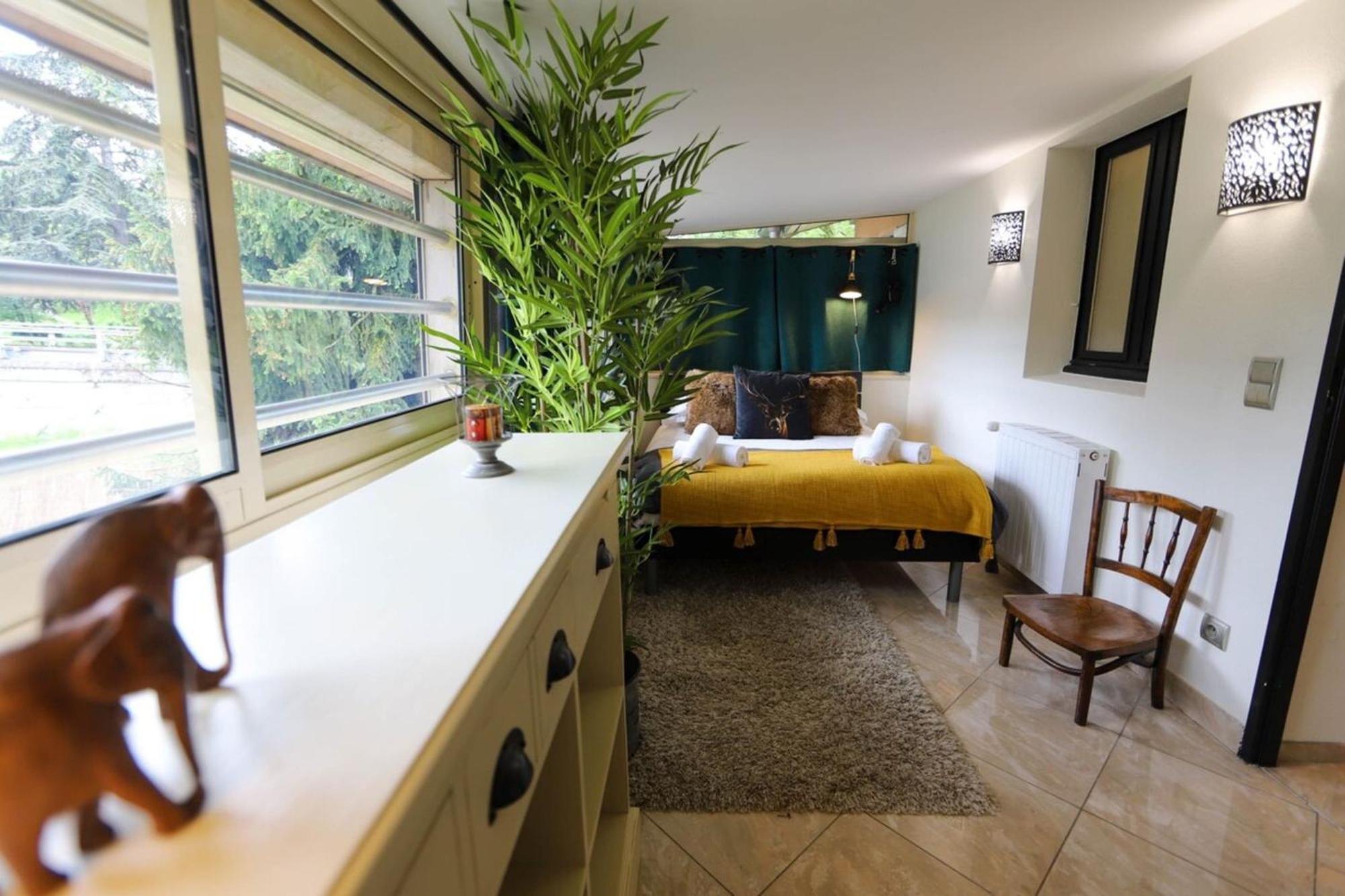 Chez Maminou - 8 Couchages Parking Proche Centre Apartment Annecy Exterior foto